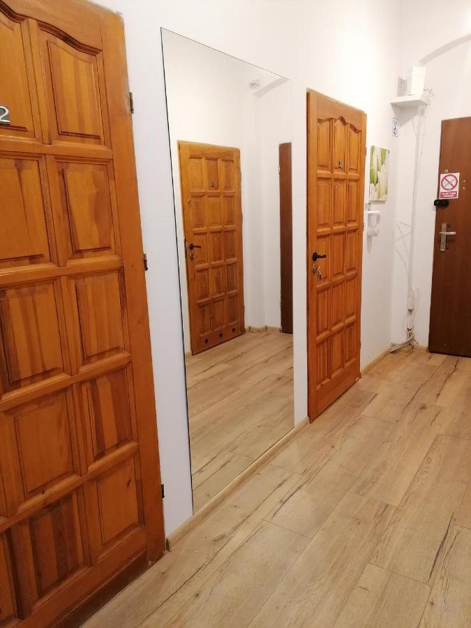 Hostel Tulip - Pokoj 7 Ze Wspolna Lazienka I Kuchnia Szczecin Exterior photo
